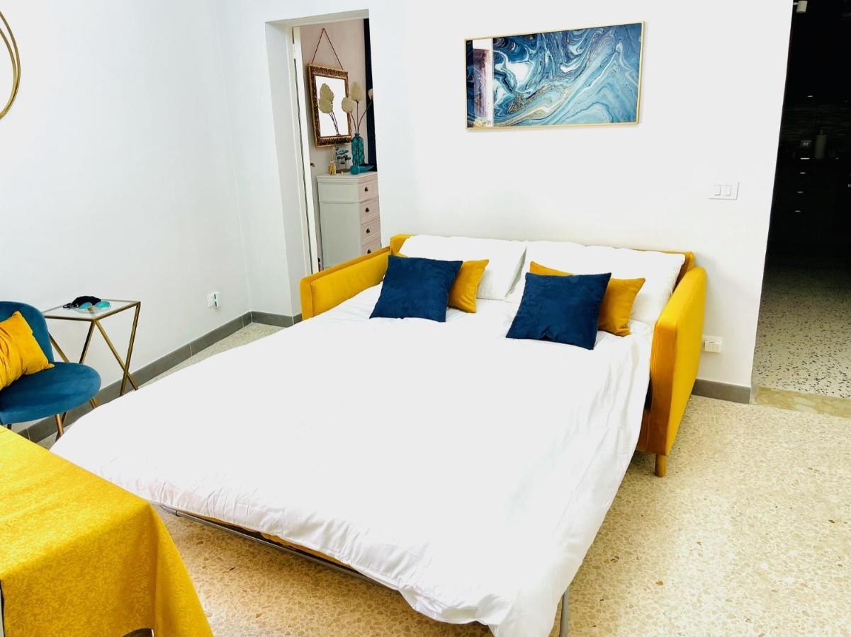 Trapani Centro Storico Apartment, Great Central Location! All New Furniture And Appliances! Ngoại thất bức ảnh